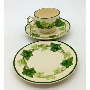 Vtg Franciscan Ivy Earthenware 1950s Footed Cup and Saucer & Dessert Plate USA